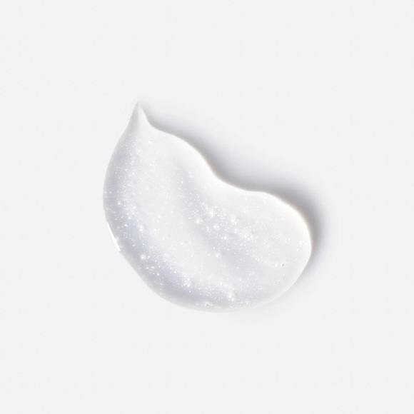 Peach & Lily Power Calm Hydrating Gel Cleanser - Picture 2 of 7